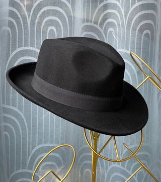 Sombrero negro elegante unisex