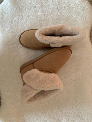 Ankle boats light-brown