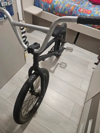 Bicicleta BMX Freestyle