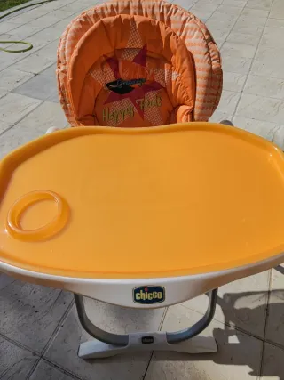 Trona Chicco Naranja Guadalajara
