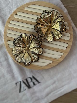 Pendientes Zara Flor Dorados