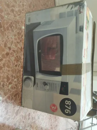 Microondas con función horno y grill . 1000/800W