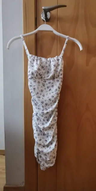 Se vende ropa variada