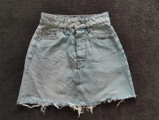 Se vende ropa variada
