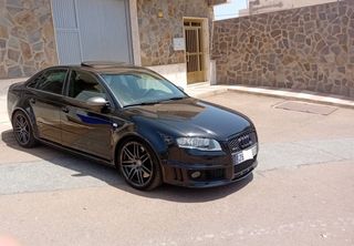 Audi RS4 2007