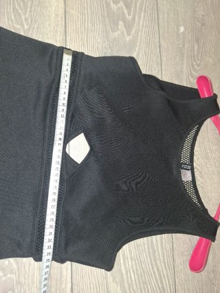 Vestido midi negro sin etiqueta