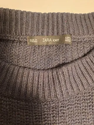 Jersey Zara Knit gris con detalles bordados