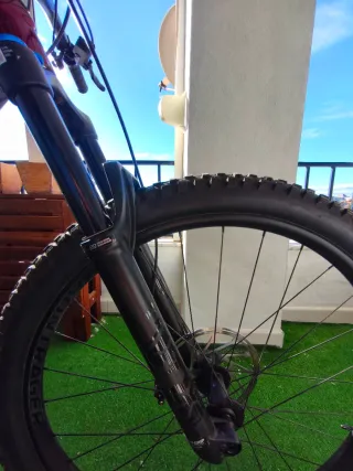 Bicicleta Trek Fuel EX8