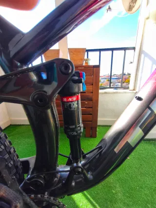 Bicicleta Trek Fuel EX8