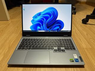 Portátil Lenovo LOQ 15IAX9 i5-12450HX