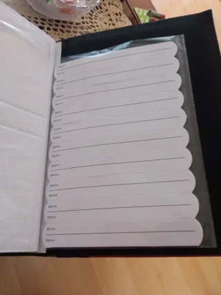 Álbum de Fotos Rojo y Negro. Para fotos 10x15.