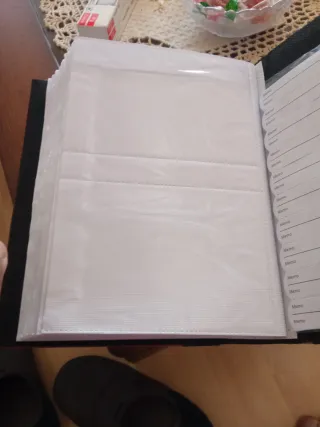 Álbum de Fotos Rojo y Negro. Para fotos 10x15.