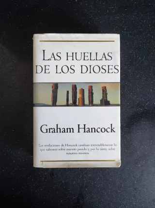 LAS HUELLAS DE LOS DIOSES