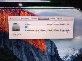 MacBook Pro 15 i7 - Pantalla Rota