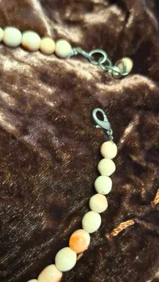 Collana vintage anni 70 beige arancio