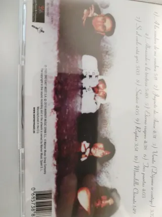 EXTRECHINATO Y TU, Poesía Básica, CD