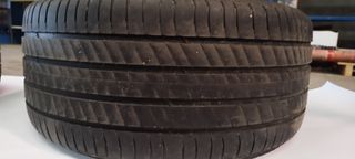 Llantas AMG con neumáticos