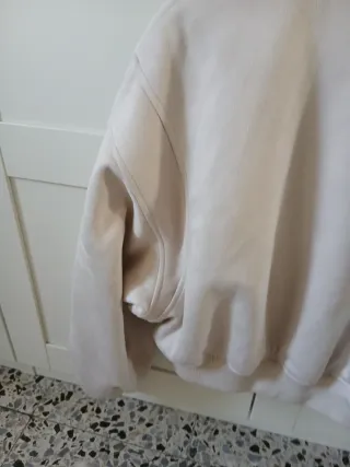 Cazadora Beige Pull&Bear Talla S