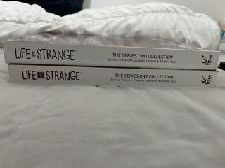 Cómics Life Is Strage edición coleccionista inglés