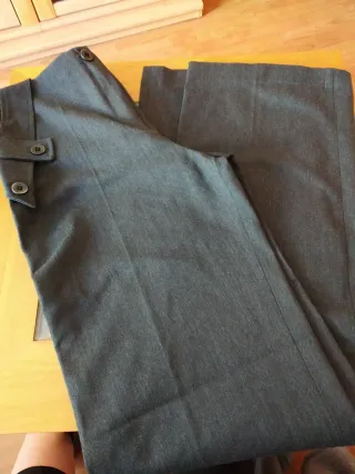 Pantalón gris de vestir