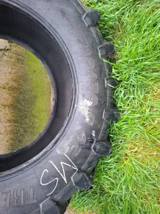 Rueda Trelleborg TM900 710/70 R42