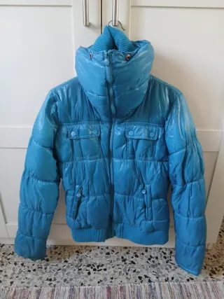 Anorak azul para la nieve