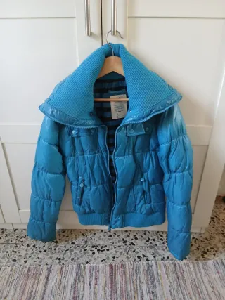 Anorak azul para la nieve