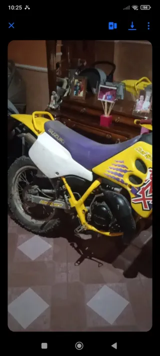 Suzuki Enduro/Motocross Amarillo