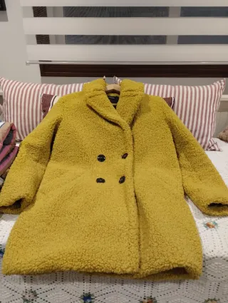 Abrigo Sfera Amarillo Talla M