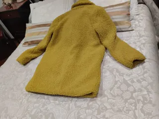 Abrigo Sfera Amarillo Talla M