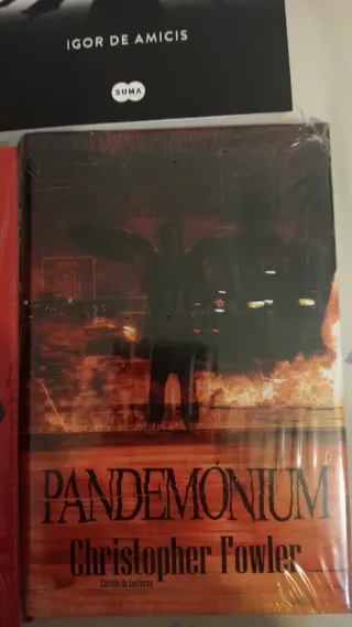 Novelas. Misterio, terror. DE 3 A 10 EUROS