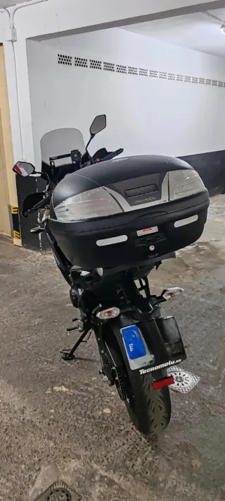 Kawasaki Versys 650 2021 Blanca y Azul