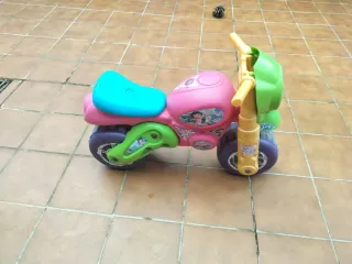 Moto de juguete infantil
