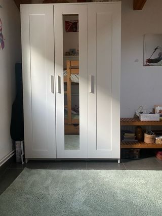 Armario de dormitorio blanco