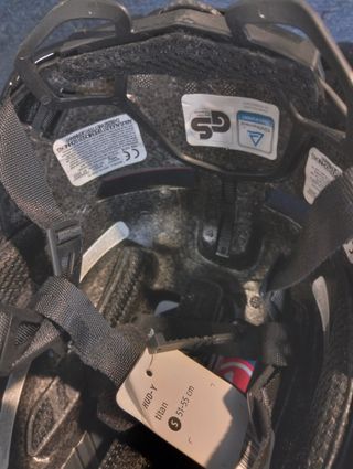 Abus HUD-Y Casco de Bicicleta Moderno para Uso Diario para Hombre y Mujer