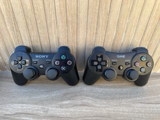 PlayStation 3 Super Slim 12GB con Mandos y Juegos