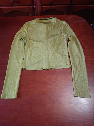 Camisa verde brillante licra Talla M
