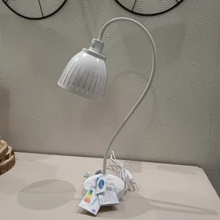 Lampada da tavolo bianca