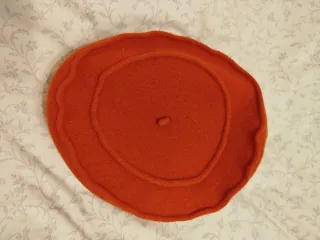 Sombrero naranja plisado lana.