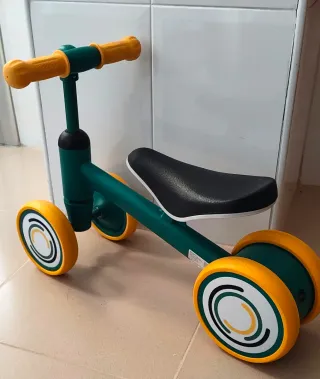 Triciclo para Bebés Verde/Amarillo (12-24m)