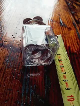 Barattolino in vetro con tappo a fiore