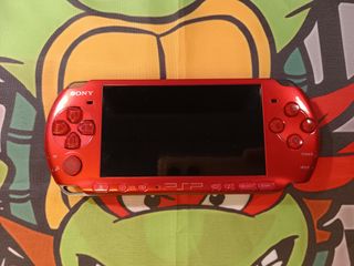 Console Sony PSP 3004 Rossa + GTA Chinatown Wars