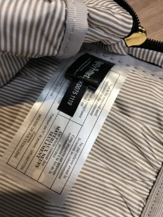 Mochila Harry Potter Loungefly Gris y Rojo Gafas