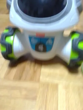 Robot y Karaoke Infantil