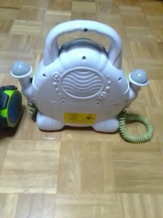 Robot y Karaoke Infantil