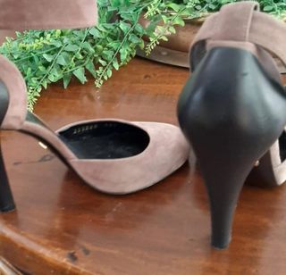 Scarpe con tacco Gucci beige/marrone