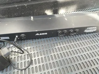 Alesis Microverb III Reverb