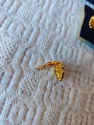 Lote pendientes vintage dorados de oro 18K perla