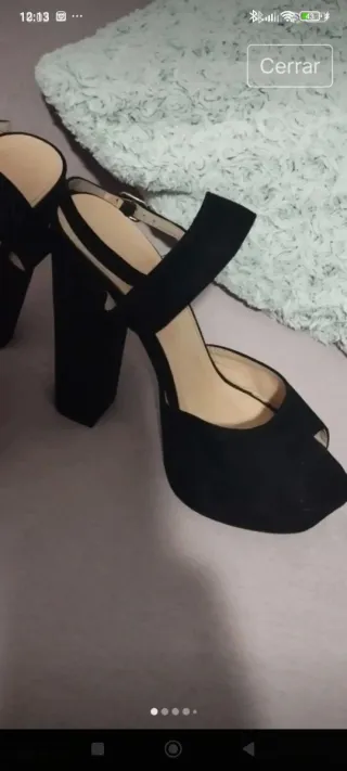 Zapatos de tacón ancho negros