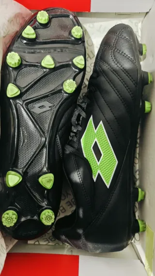 Scarpe calcio Lotto nere e verdi
